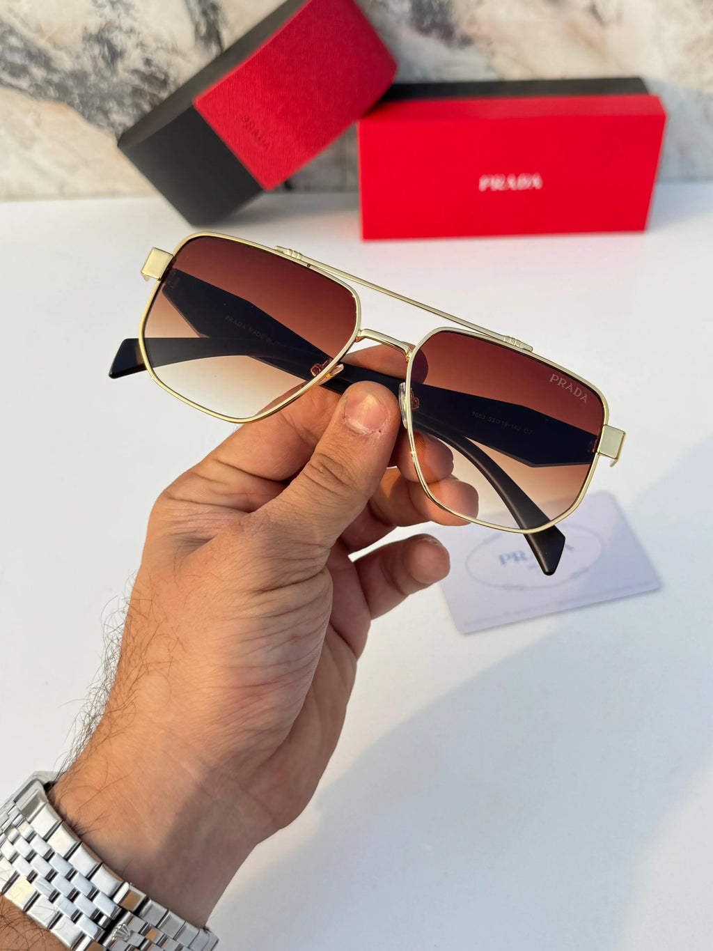 Prada_1683_gold_brown