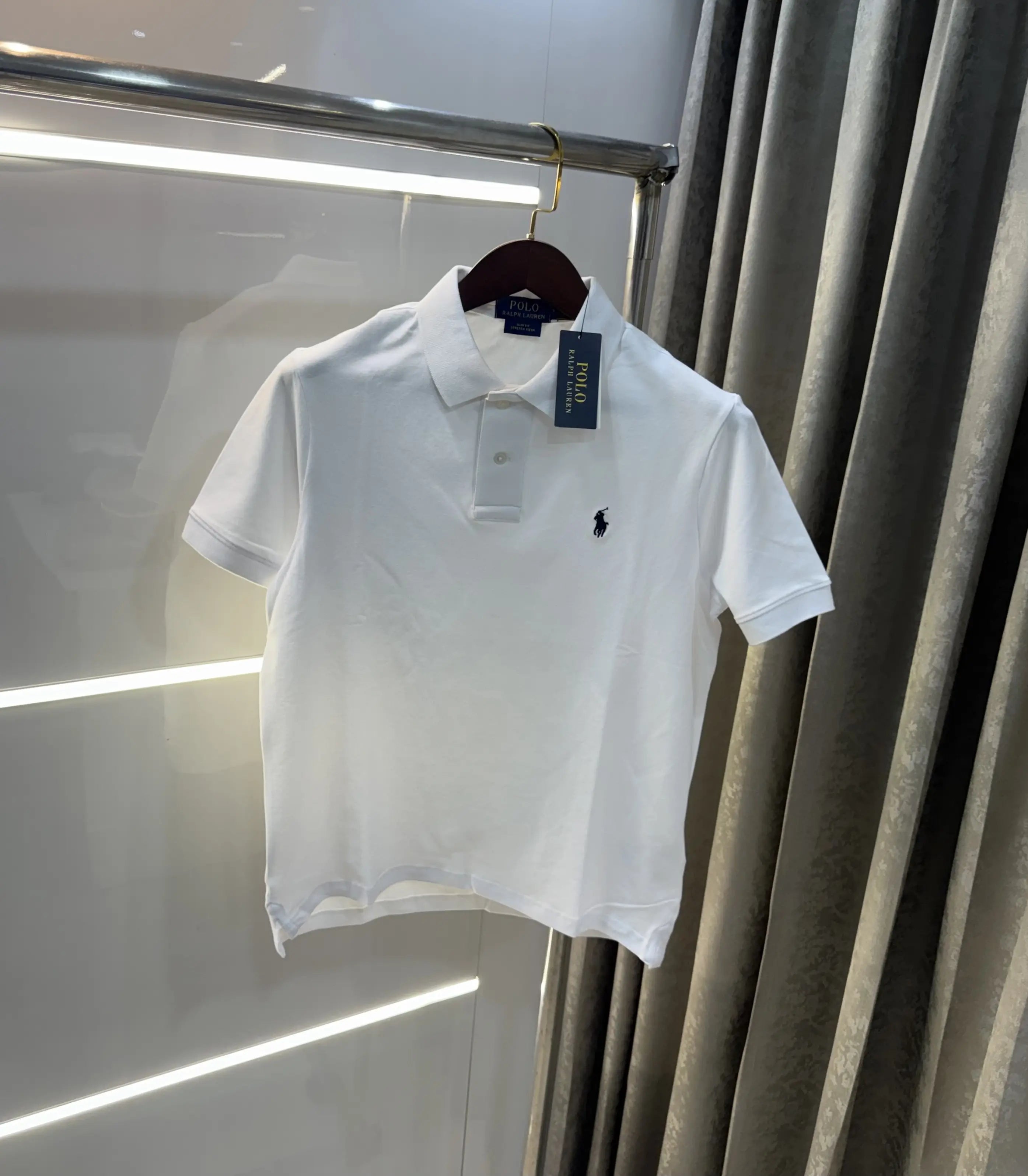 Ralph Lauren White Embroidery Logo Knitted Polo T-shirt Secondary image