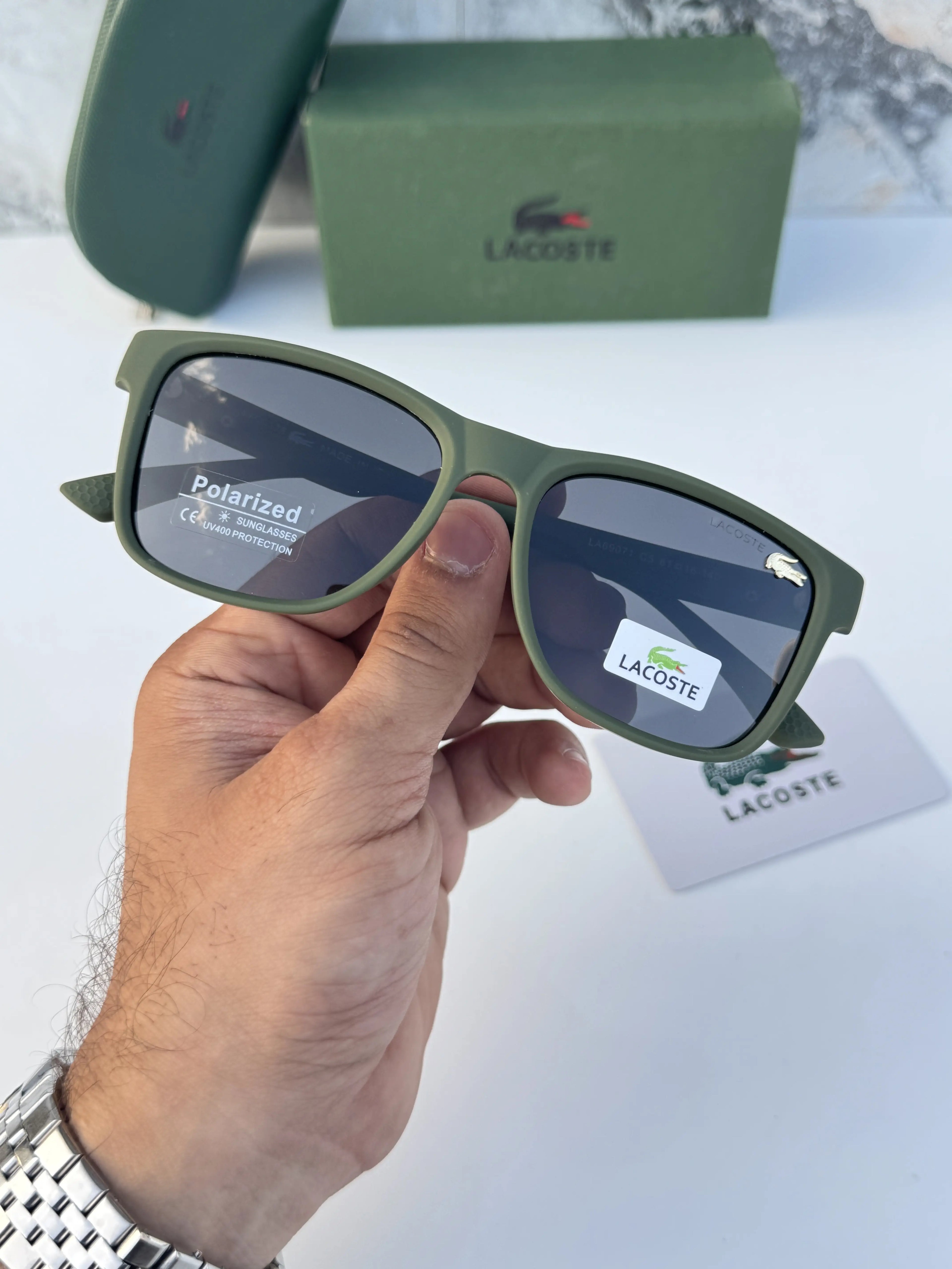 Lacoste_69071_matt_green