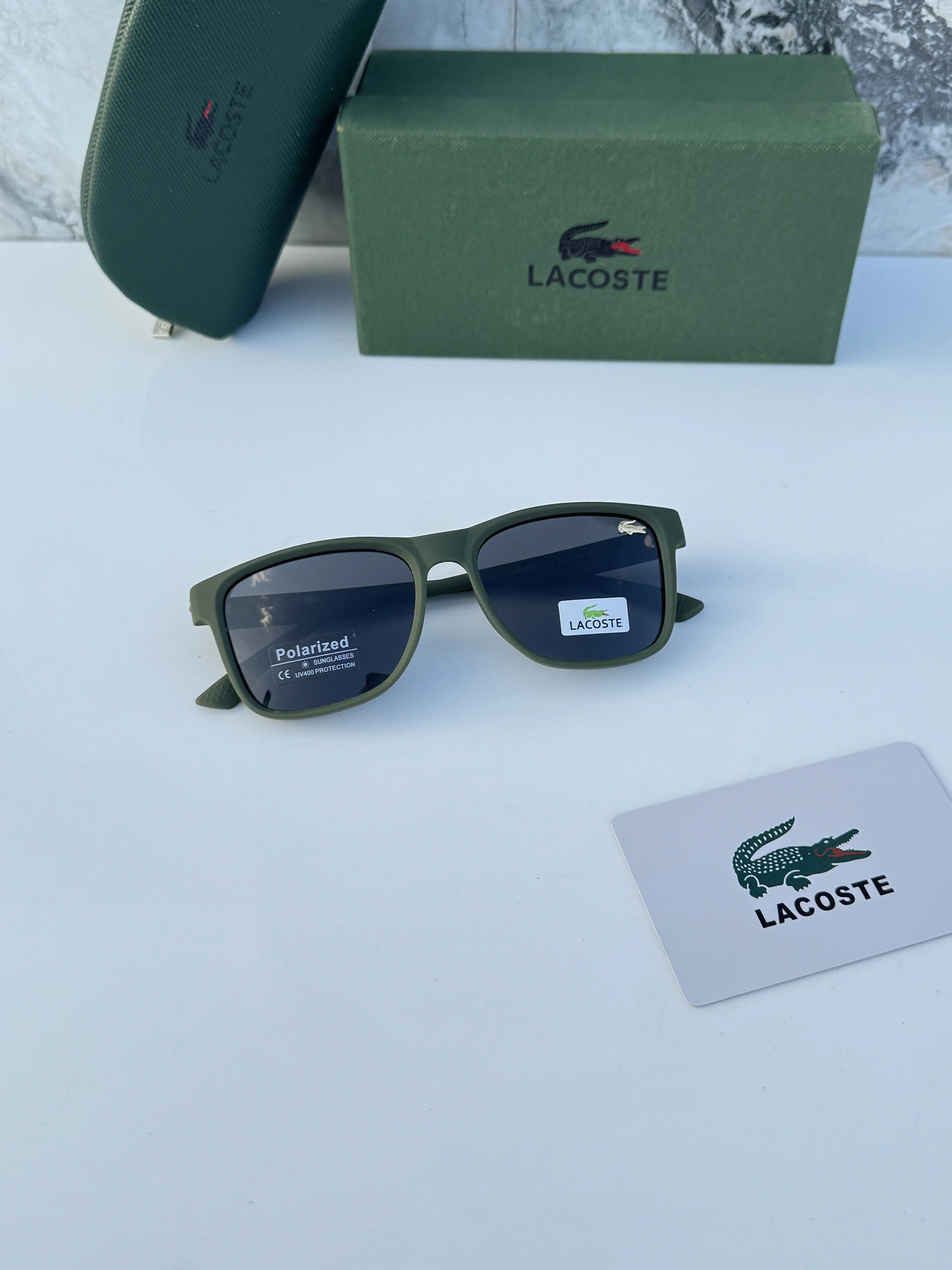 Lacoste_69071_matt_green