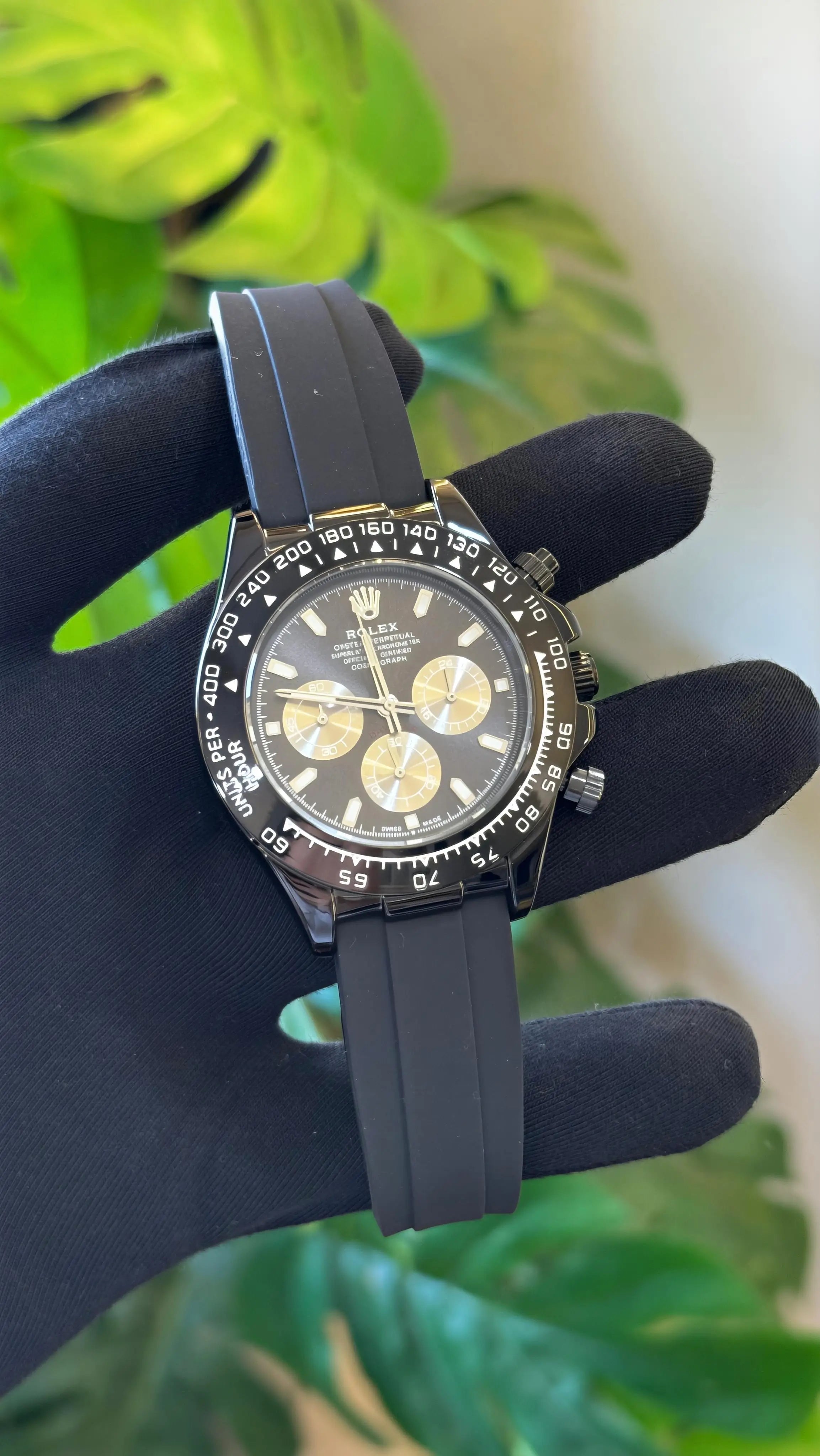 Rolex Daytona Oysterflex Secondary image