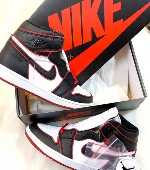Nike Jordan Retro 1 BloodLine Leather Quality Surplus Semi UA
