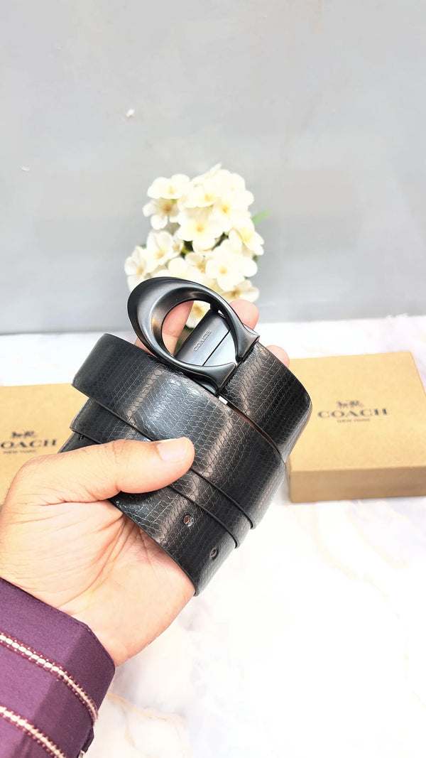 COACH PREMIUM QUALITY IMPORTED REVERSIBLE BELT WITH OG BOX