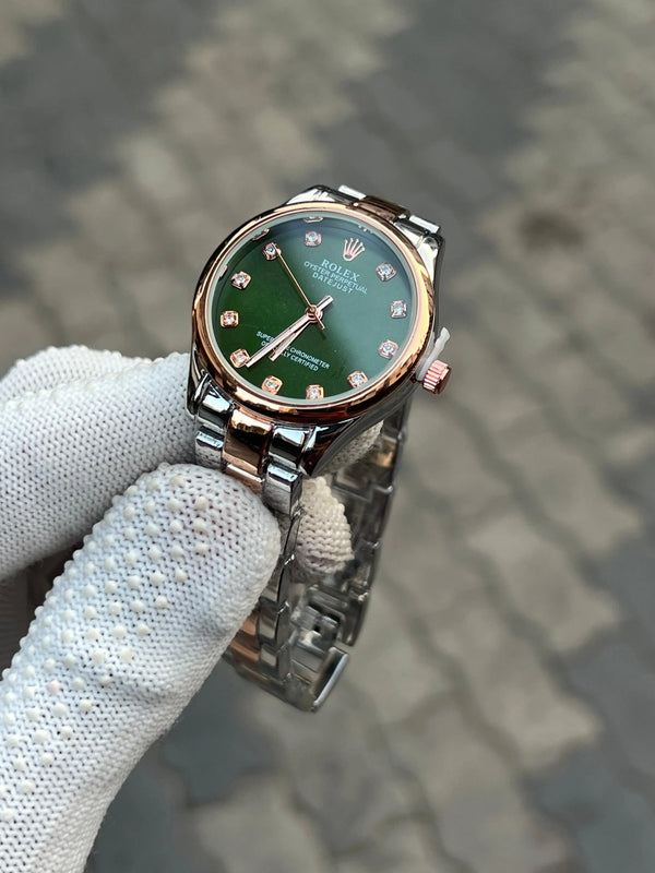 Role_x Two Tone Green
