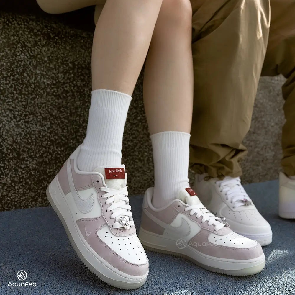 Nike Airforce 1 Low Year Of The Dragon PINK SUEDE