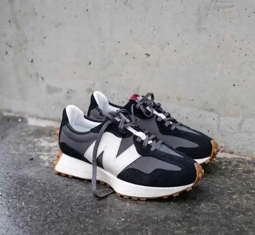 New Balance 327 Black White