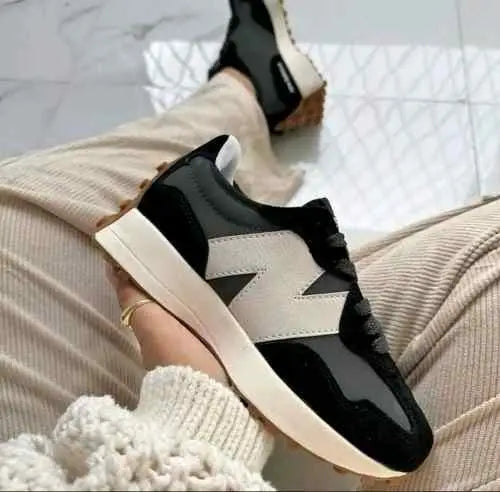New Balance 327 Black White