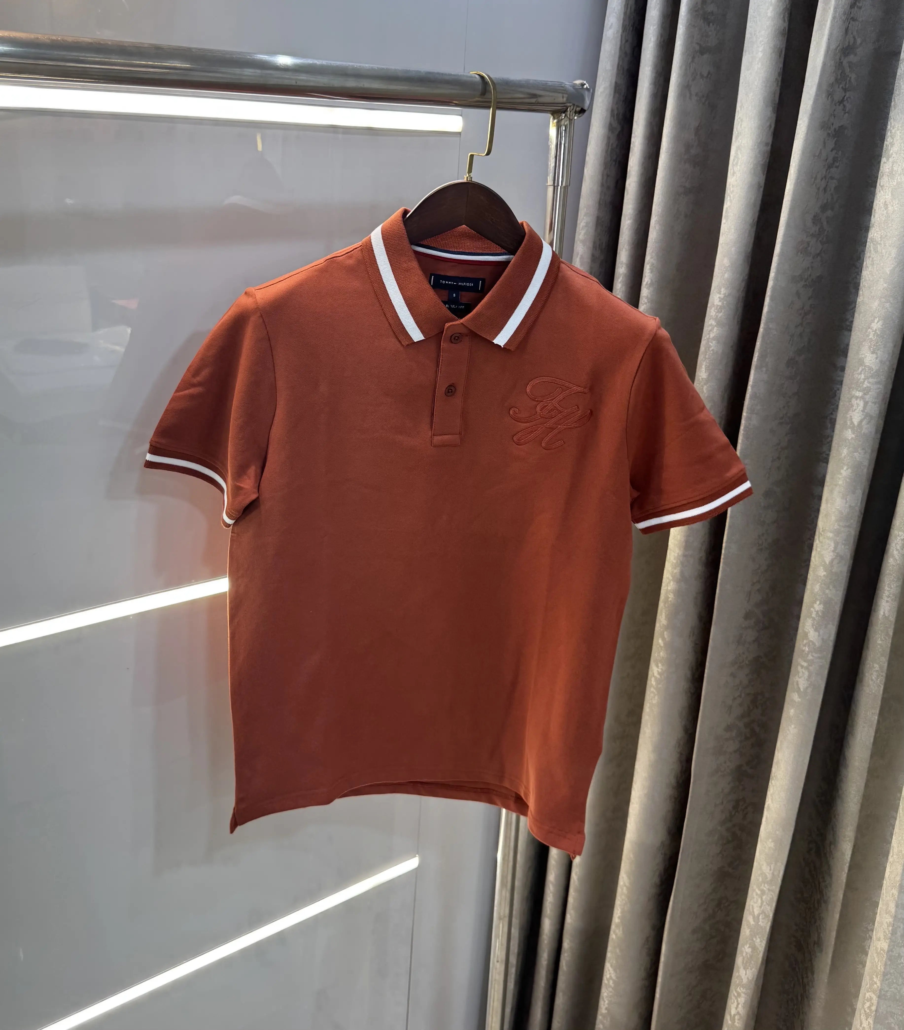 Tomm y Hilfige r Brown Premium Polo T-shirt