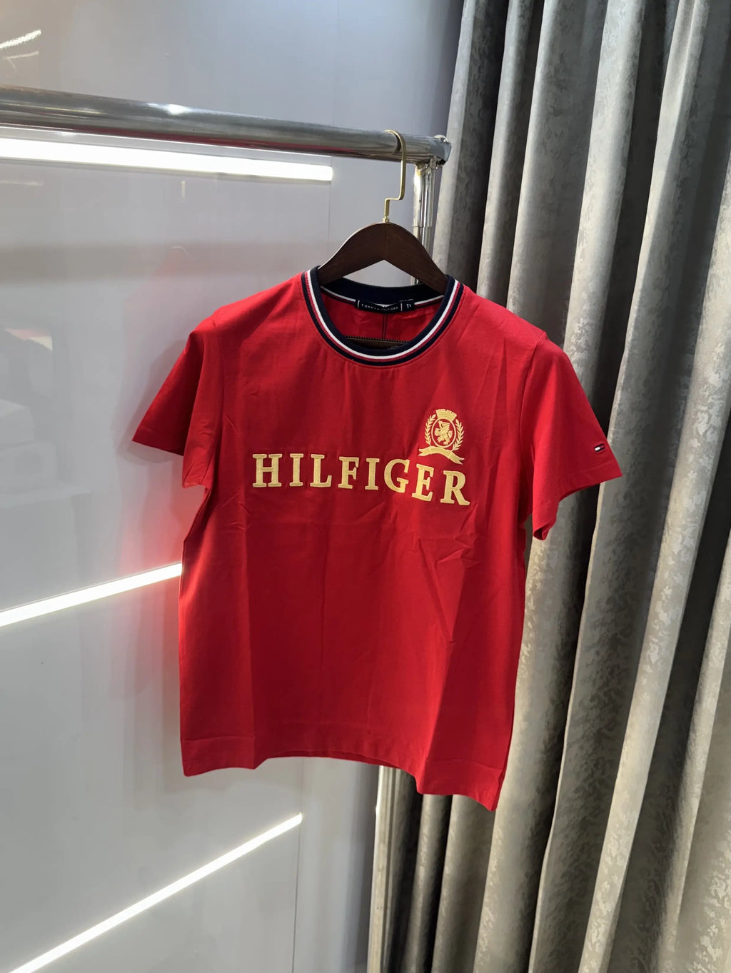 Tommy Hilfiger Red Premium Classic T-Shirt