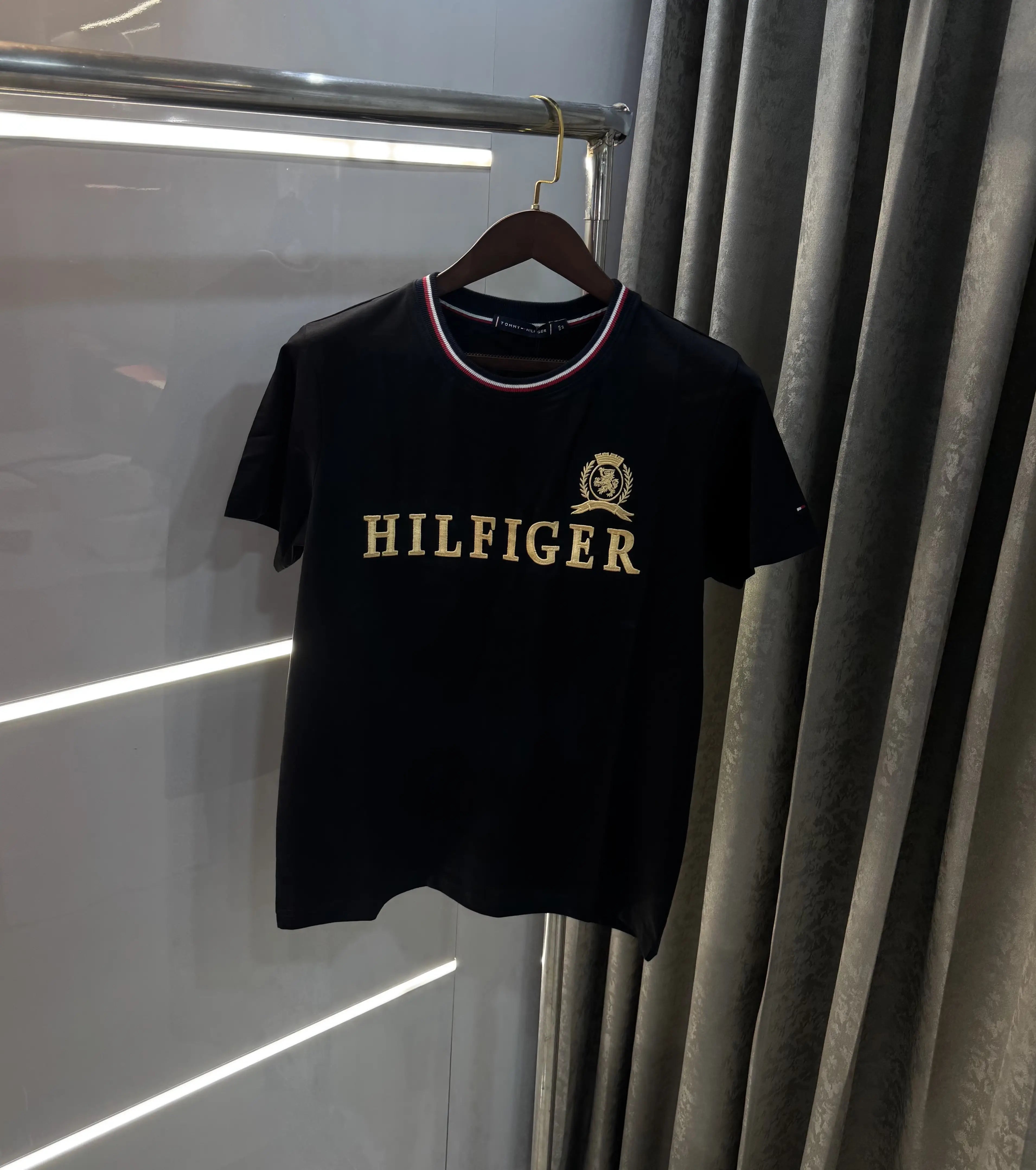 Tommy Hilfiger Black Premium Classic T-Shirt Secondary image