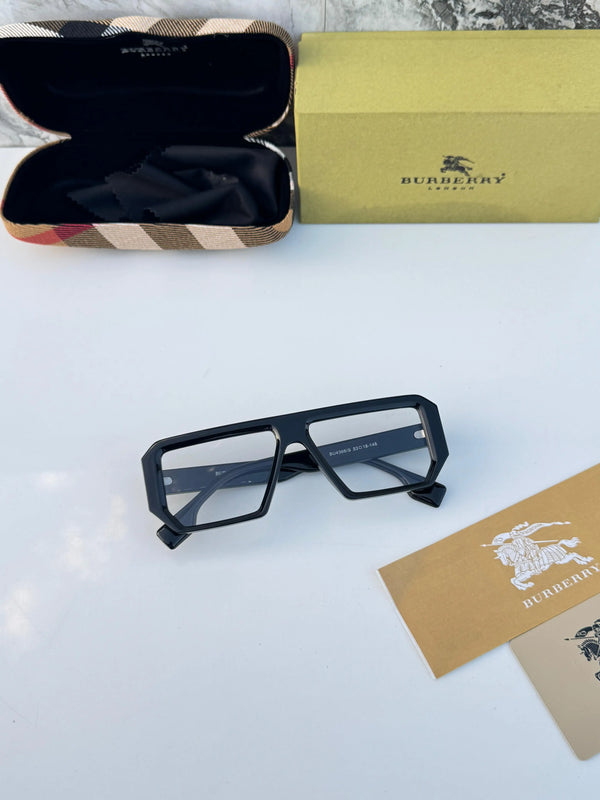 Burberry_4366_black_plano