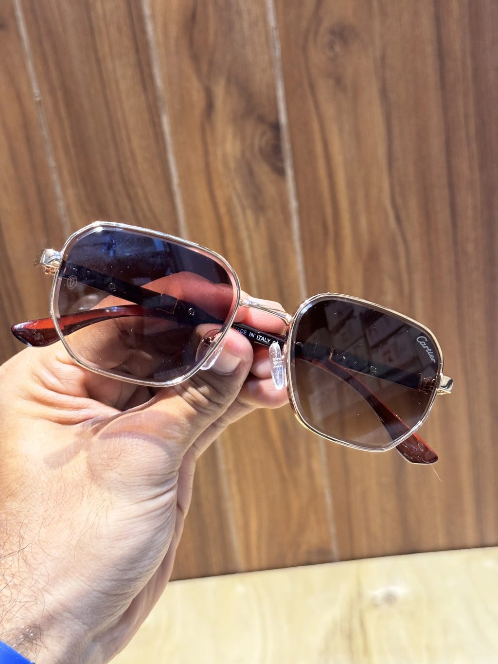 Cartie r Gold Brown Premium Shades 630