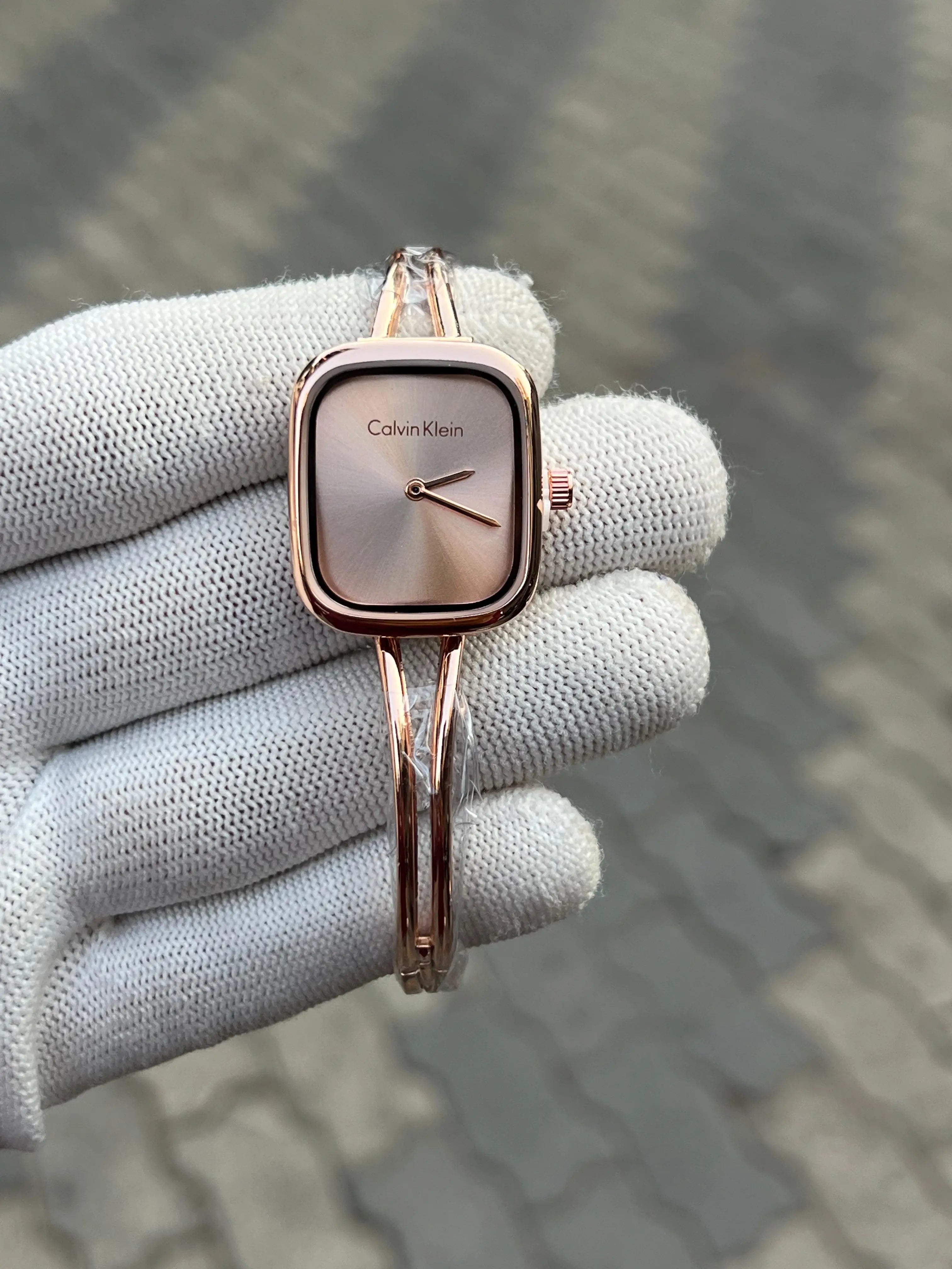 Calvin Klein Rose Gold