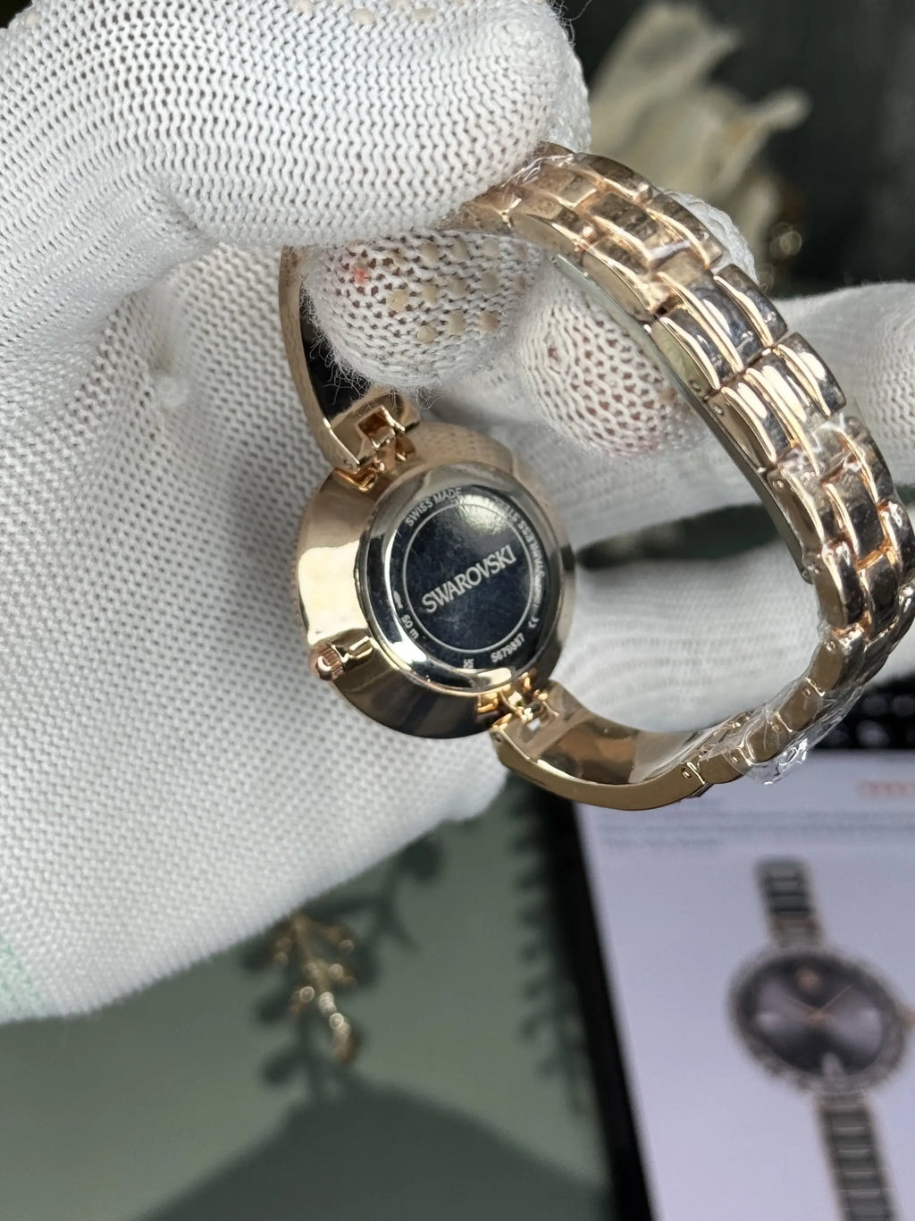 Swarovsk i Matrix Grey Premium Watch