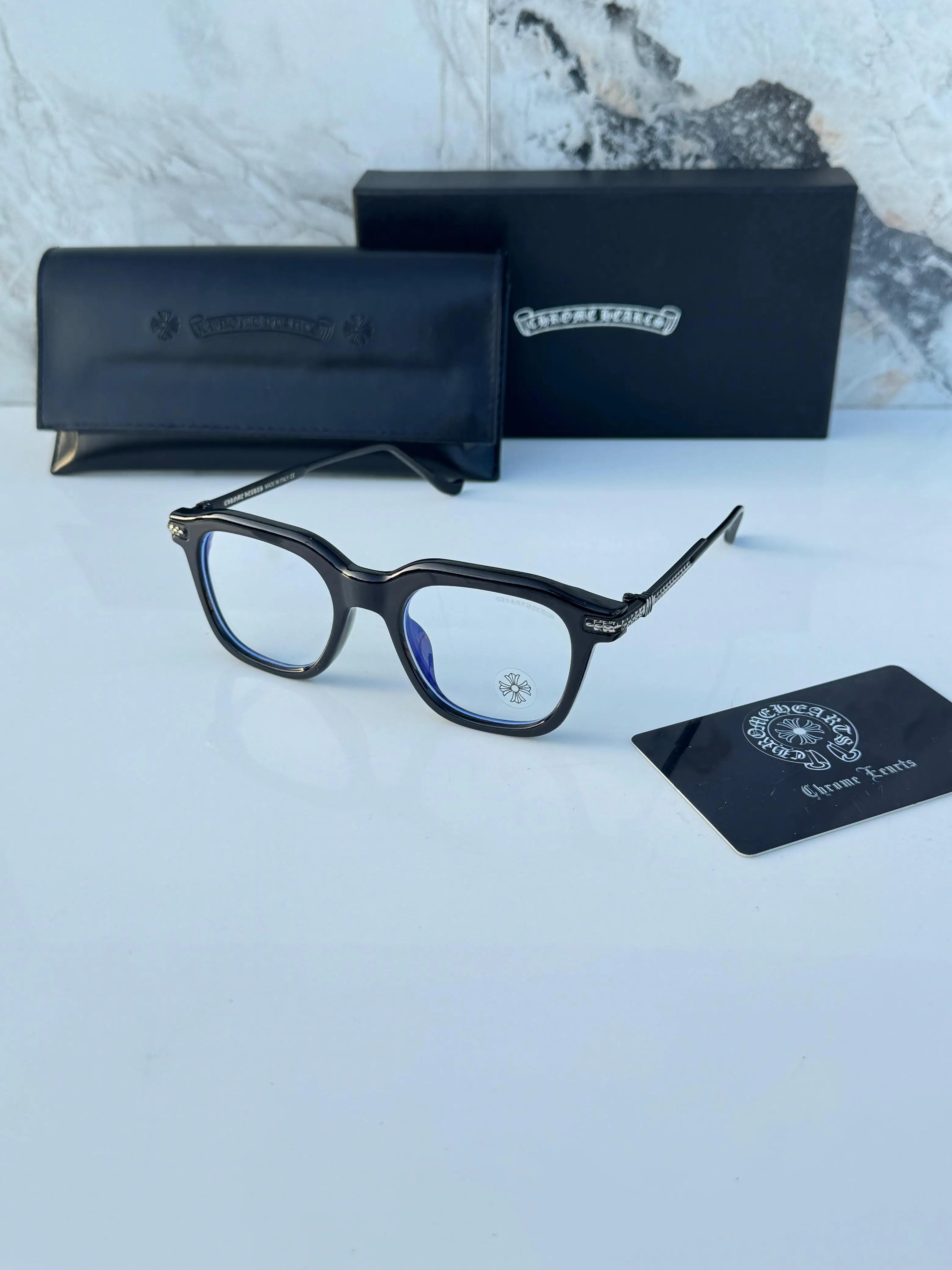 Chrome_heart_988_black_silver_plano