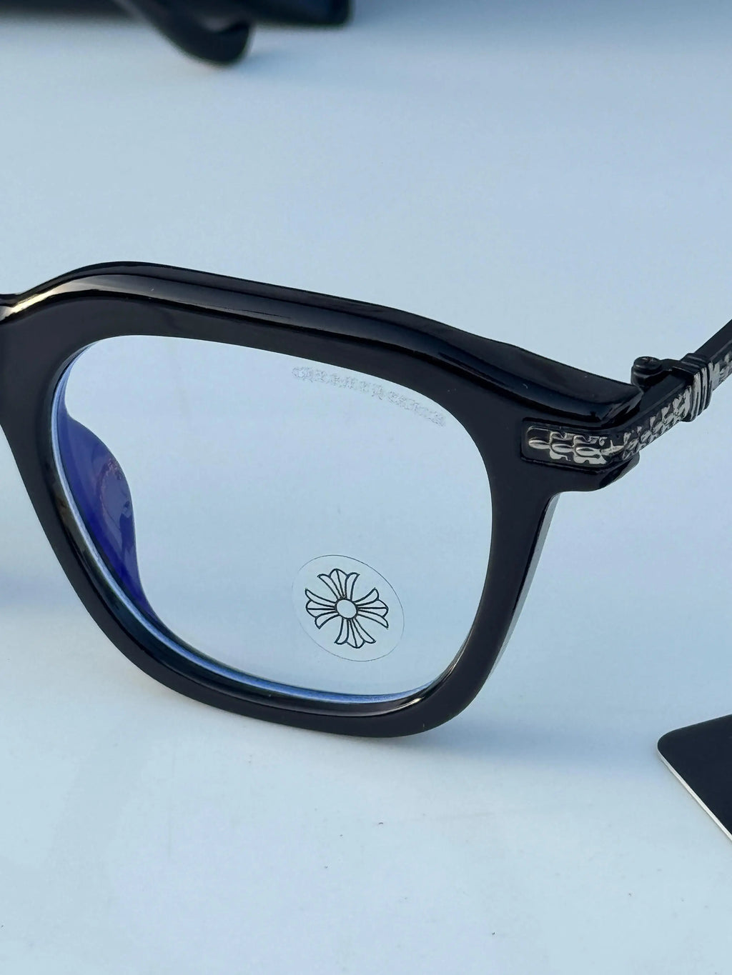 Chrome_heart_988_black_silver_plano