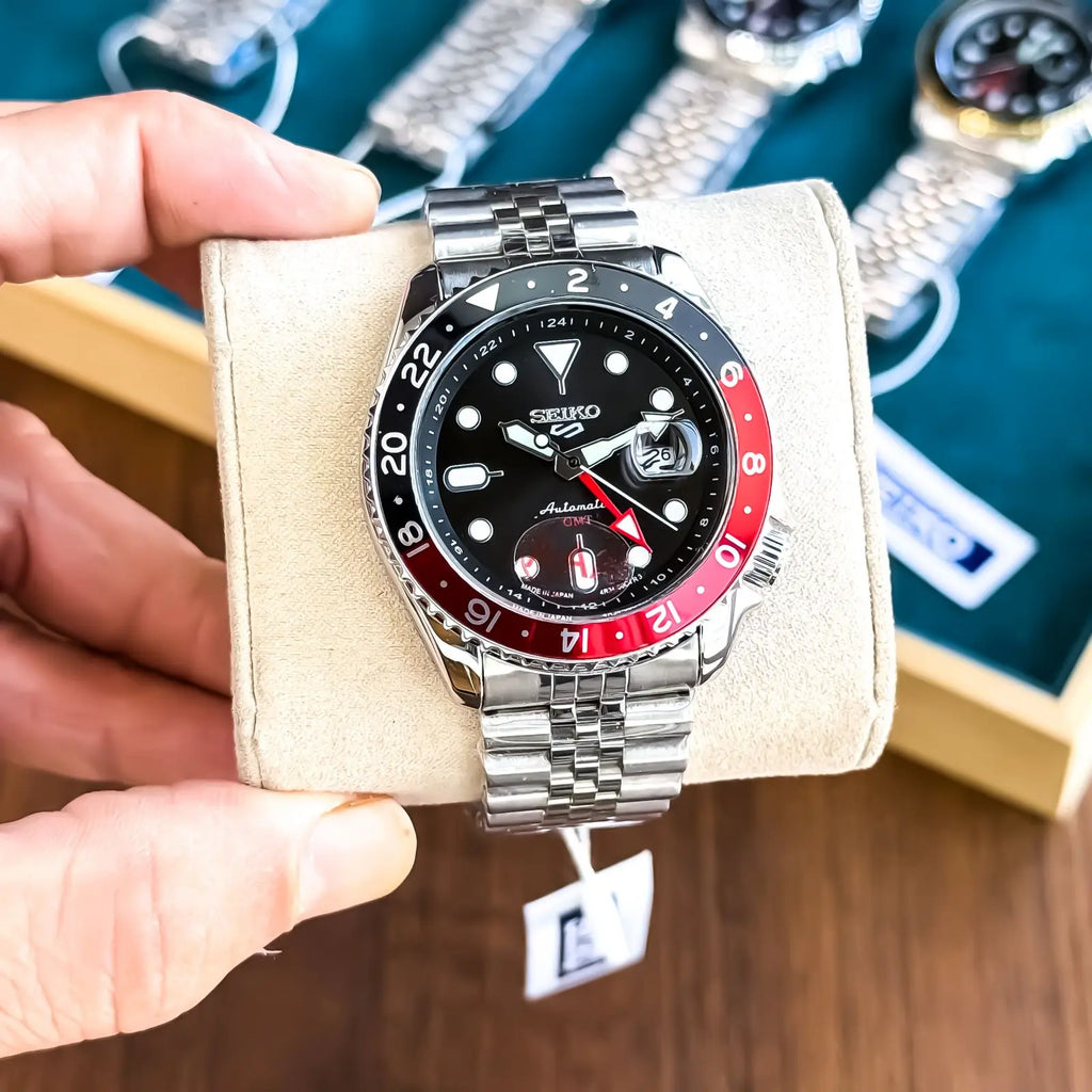 SEIKO_GMT_SILVER