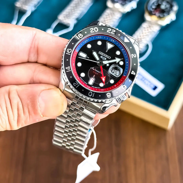 SEIKO_GMT_SILVER