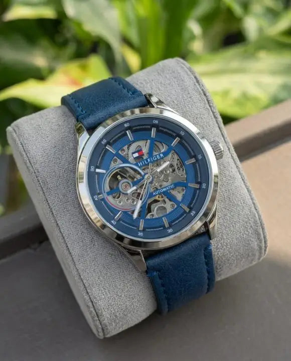 TOMMY HILFIGER AUTOMATIC SILVER BLUE LEATHER Main image