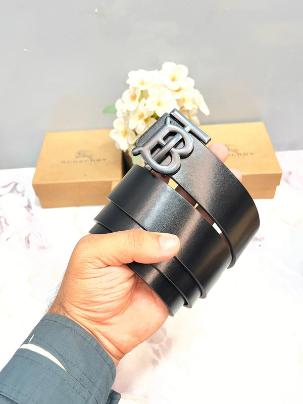 BB BURBERRY PREMIUM QUALITY IMP LEATHER BELT WITH OG BOX BB-720