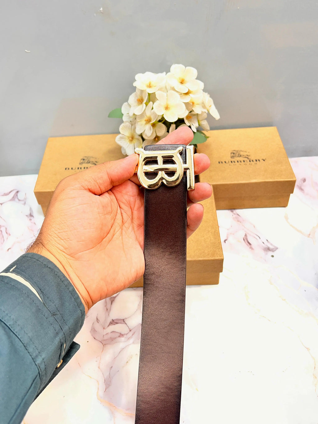 BB BURBERRY PREMIUM QUALITY IMP LEATHER BELT WITH OG BOX BB-611