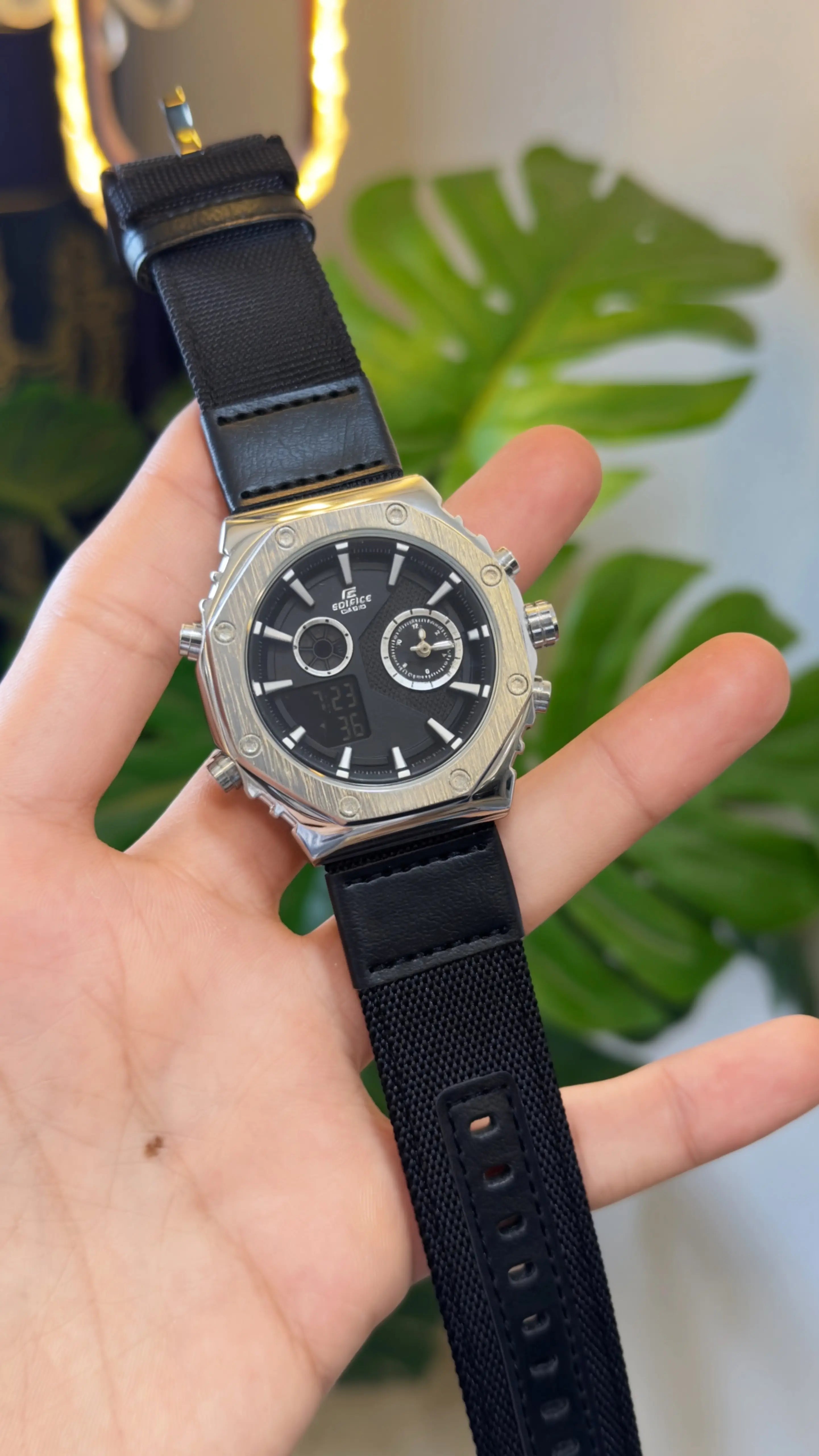 Casio Edifice Dual Time Secondary image