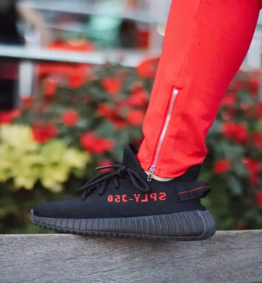 Adidas Yeezy 350 V2 Bred Black Red for Girls  Semi-UA 7A Quality D-2024