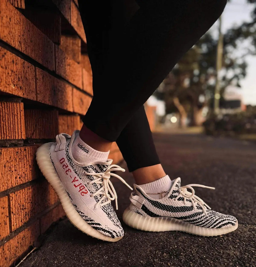 Adidas Yeezy 350 V2 Zebra Girls Semi UA 7A Quality  Full Accessories D-2025