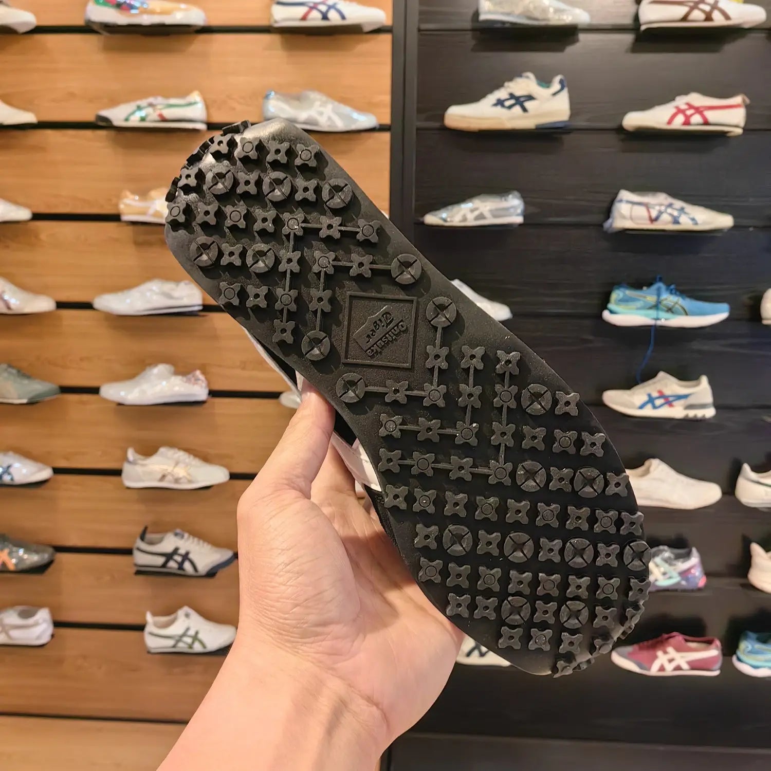 Onitsuka Tiger EDR 78 Black White Premium First Copy Sneakers D-2056