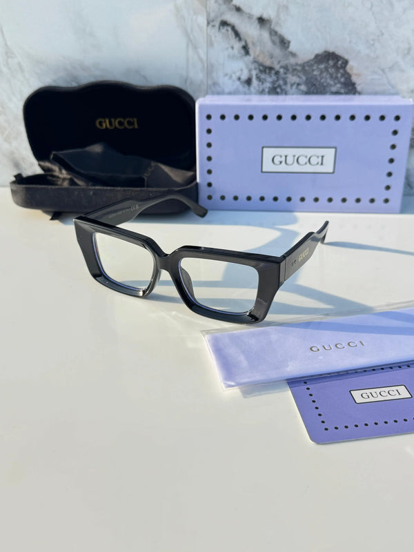 Gucci_69011_black_plano