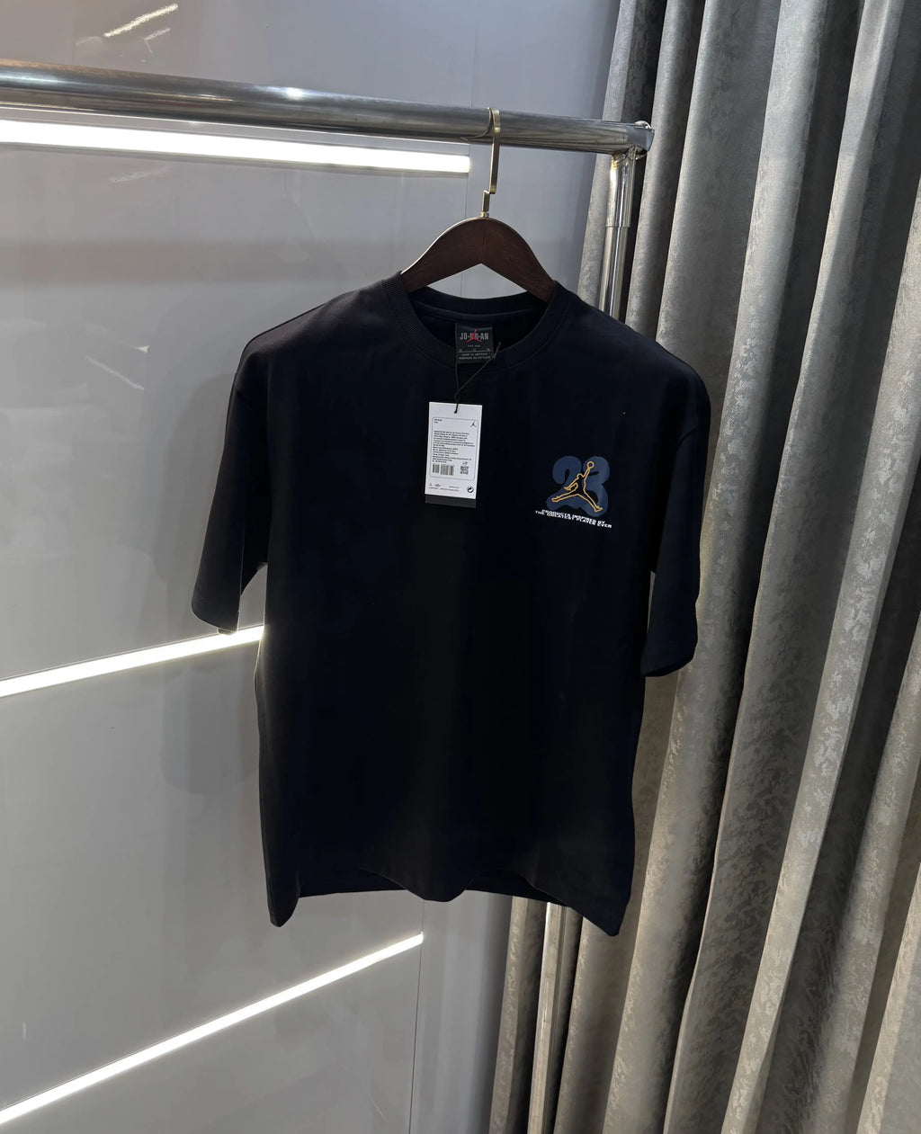 Air Jordan Black Back Logo Imported Oversized T-Shirt