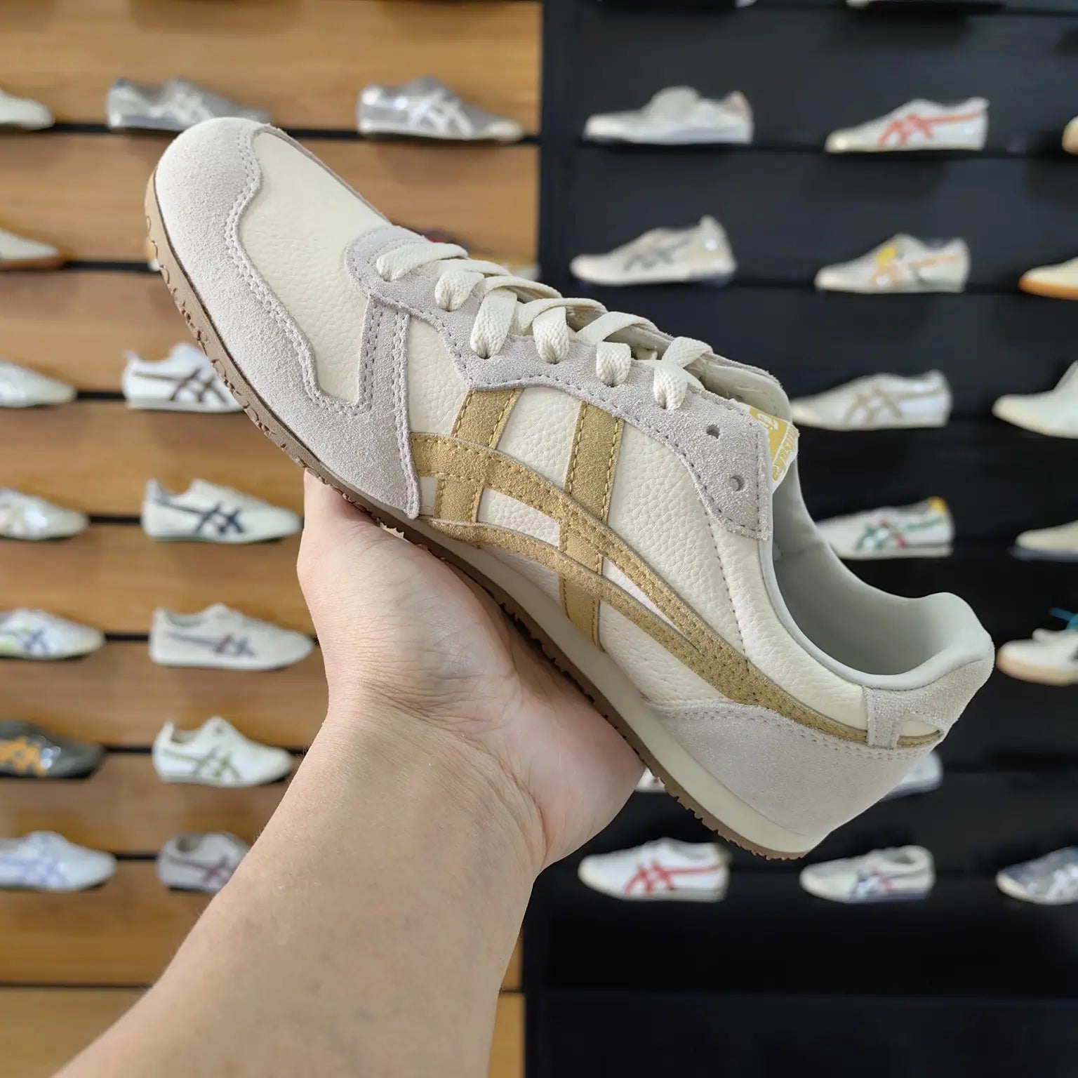Onitsuka Tiger Serrano VIN Birch Mineral Brown  Mens 7A Premium D-2041