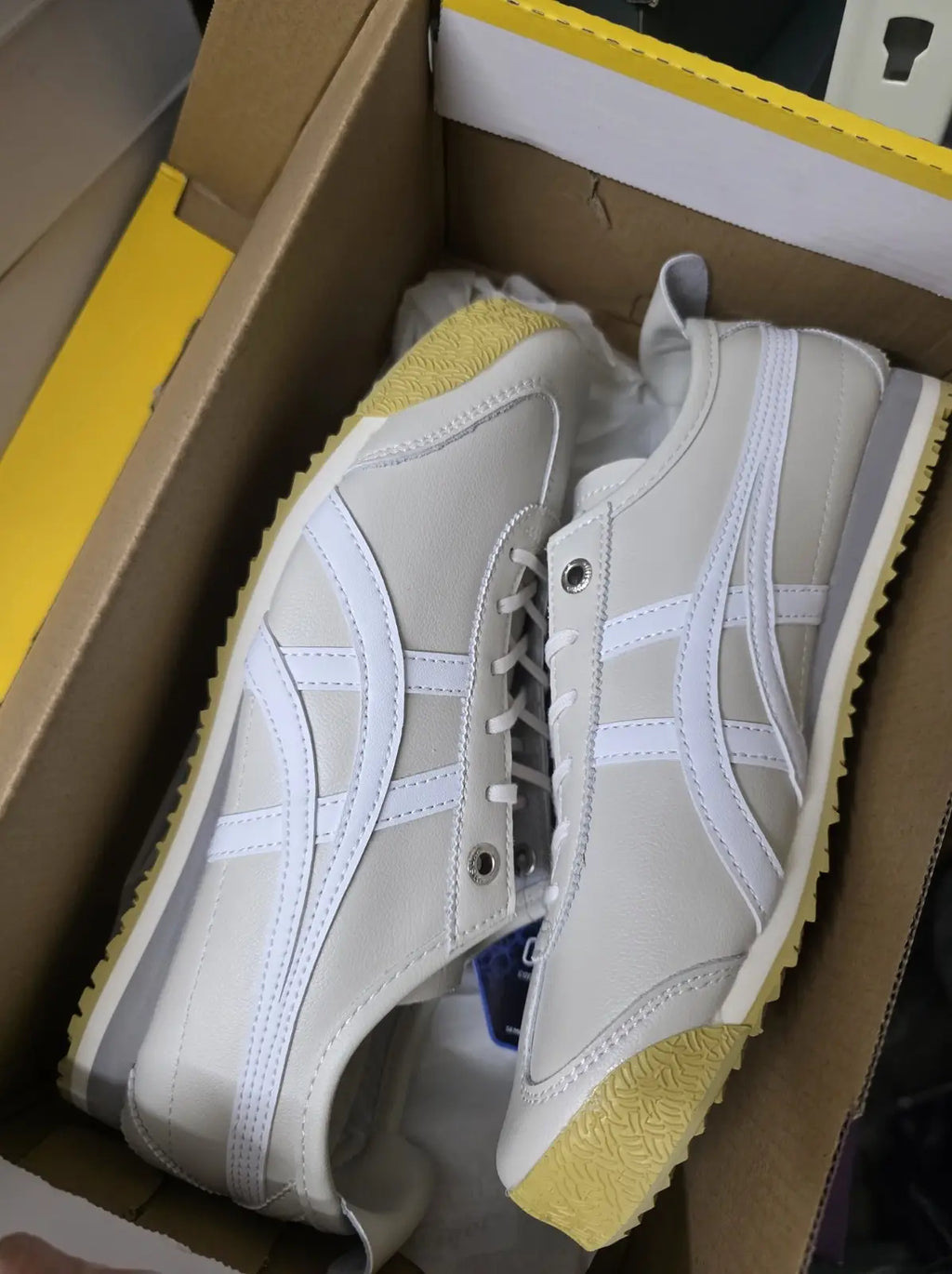 Onitsuk_a Tiger Mexico 66 SD Cream White  7A Premium Sneakers D-2036