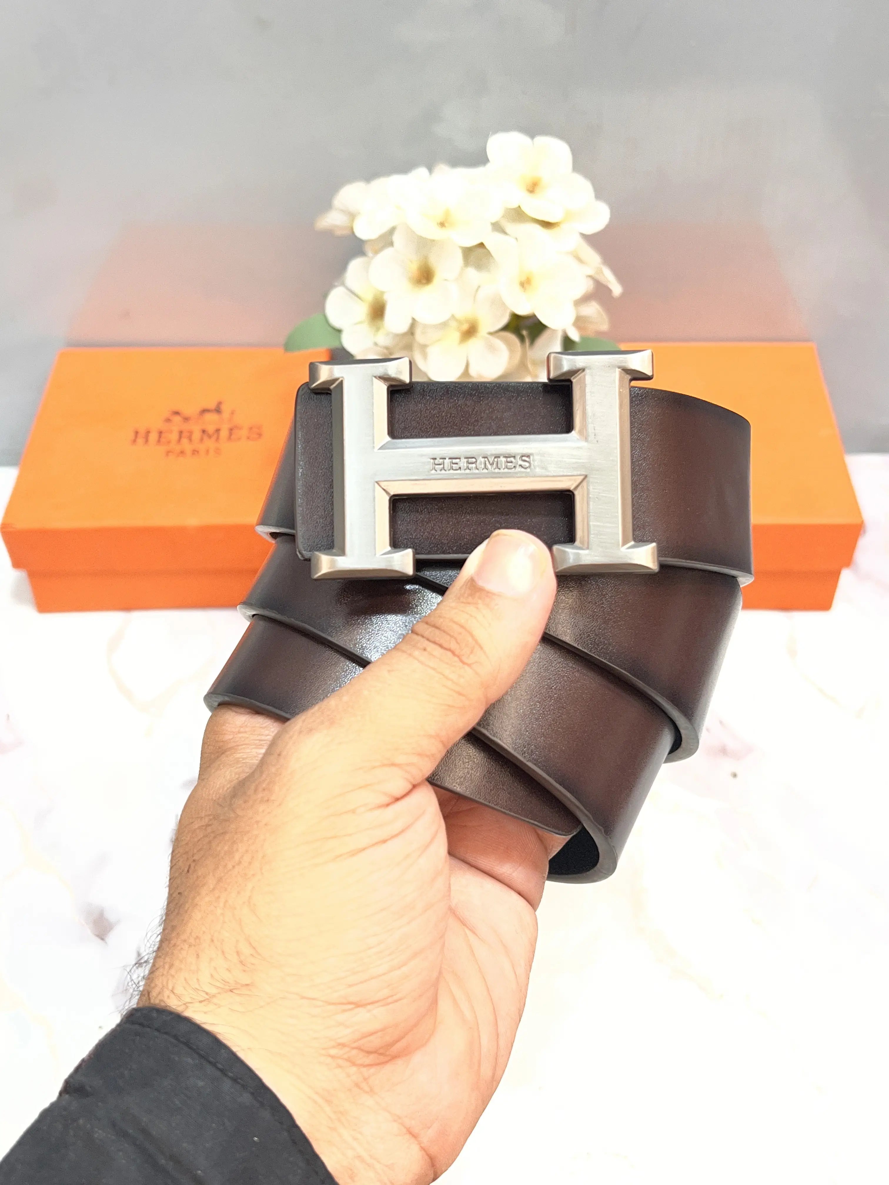 HERMES PREMIUM QUALITY IMPORTED LEATHER BELT WITH OG BOX H-409 Main image