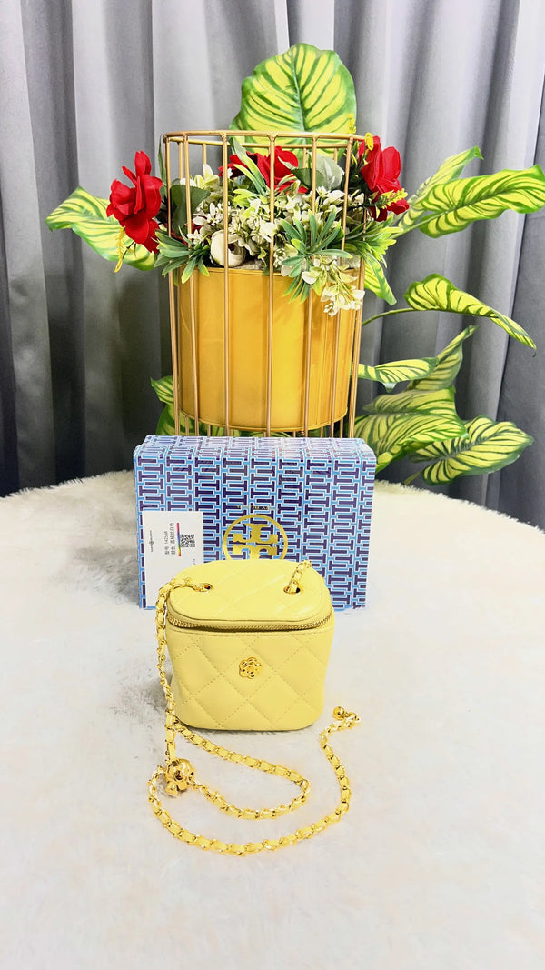 TORY BRUCH PREMIUM QUALITY IMPORTED MINI VANITY BAG