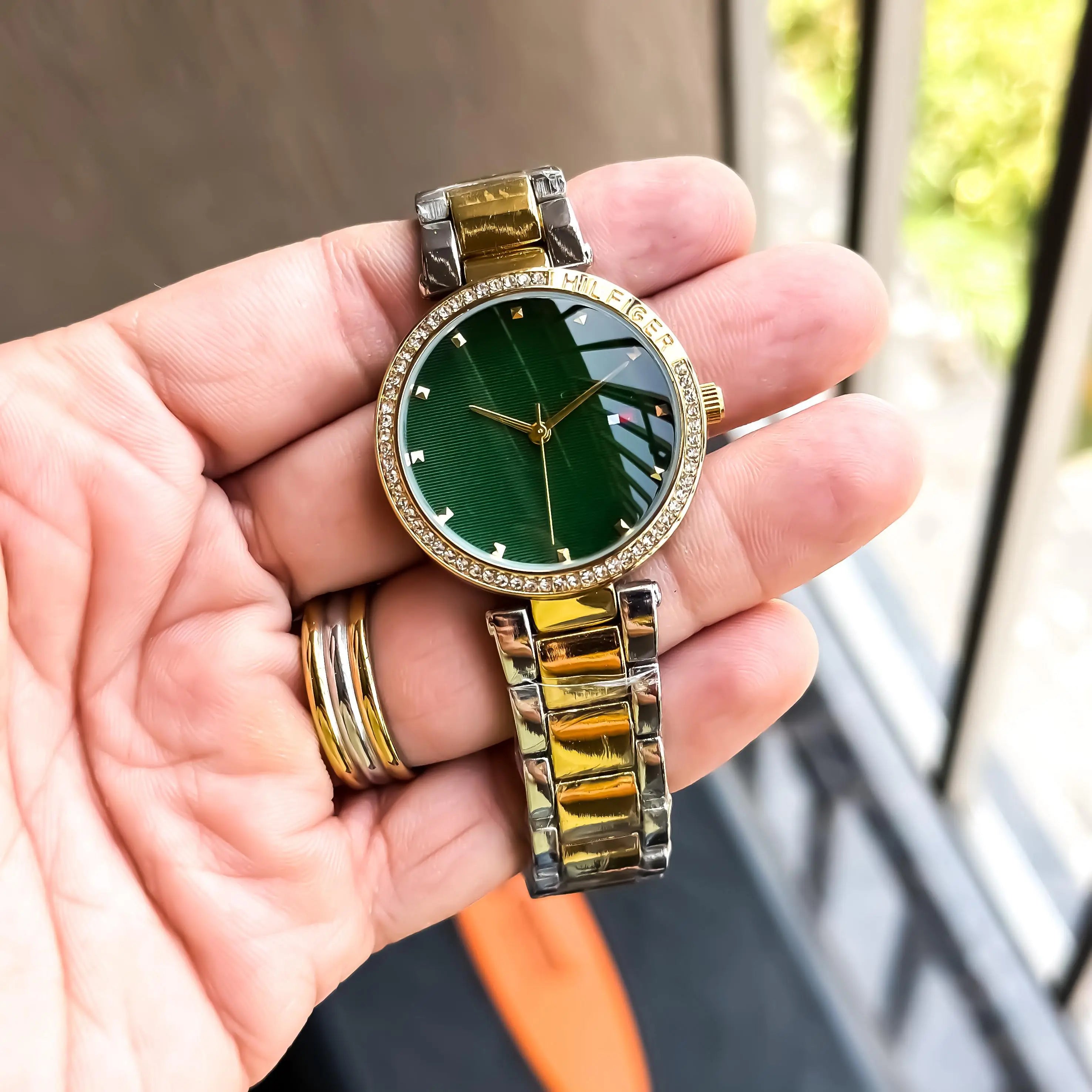 TOMMY_LADIES_GOLD_TT_GREEN