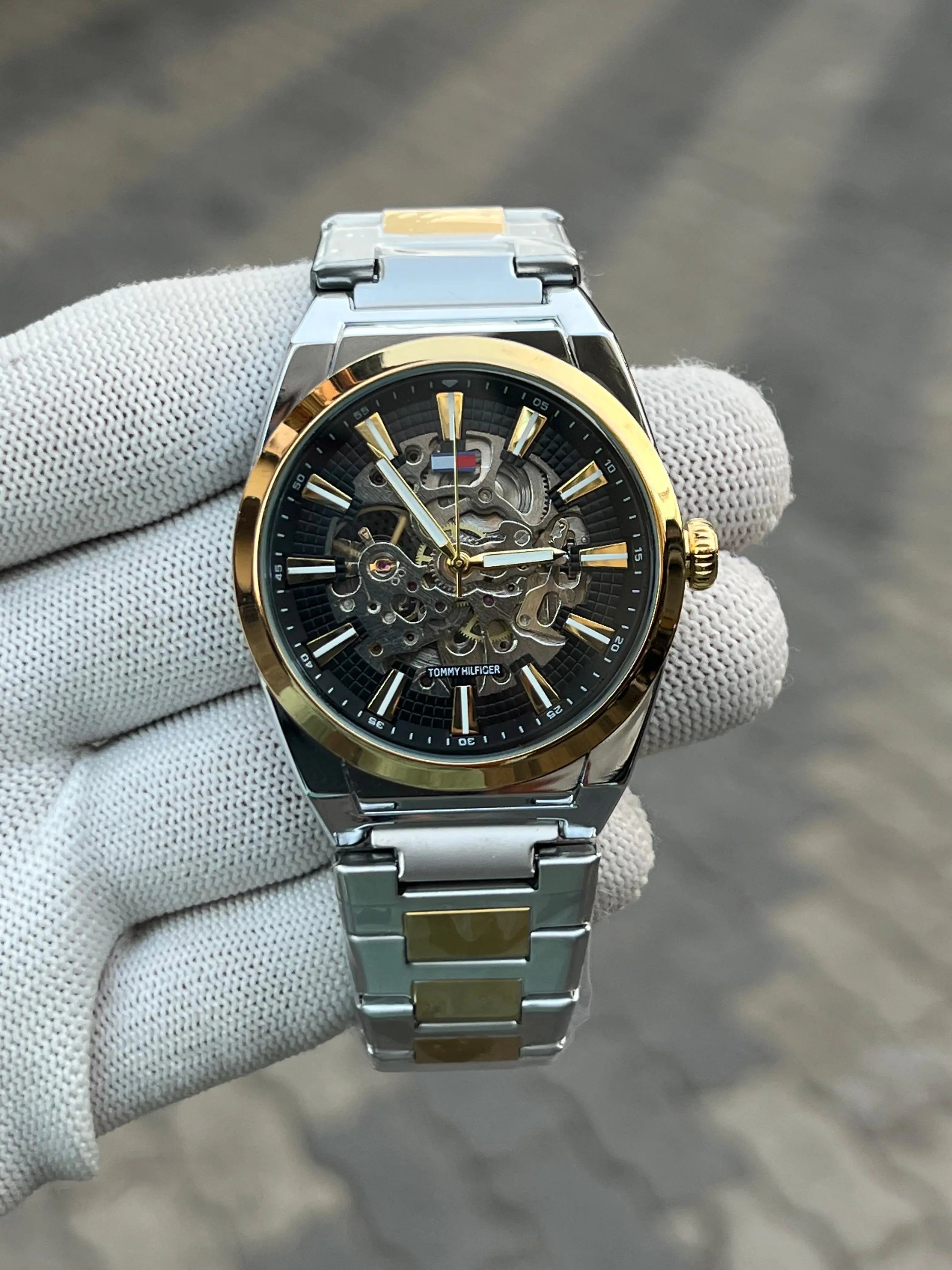 Tomm_y Hilfiger Chain Automatic Two Tone Black Main image