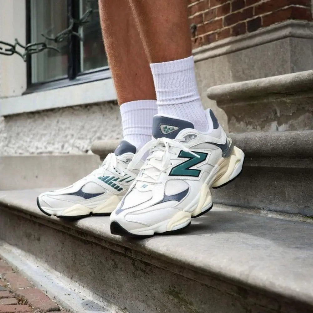 New Balance 9060 Sea Salt MARSH GREEN