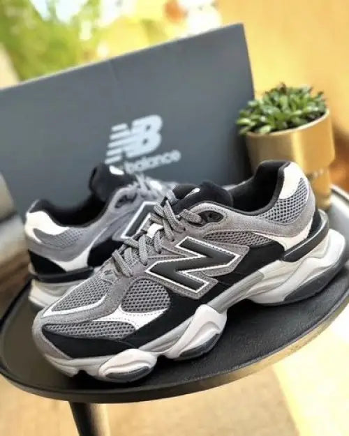 New Balance 9060 GREY BLACK CASTLEROCK