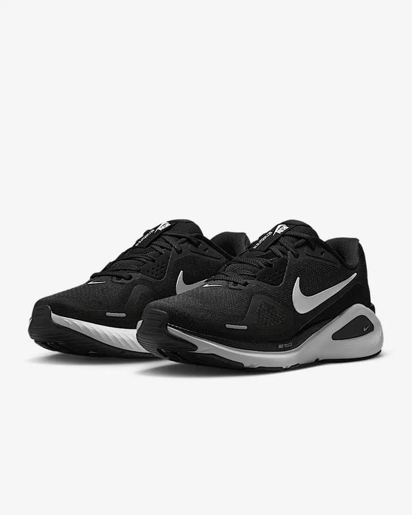 Nike Structure 26 WHITE BLACK