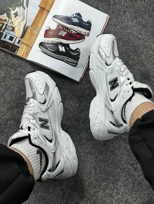 New Balance 530 WHITE BLACK