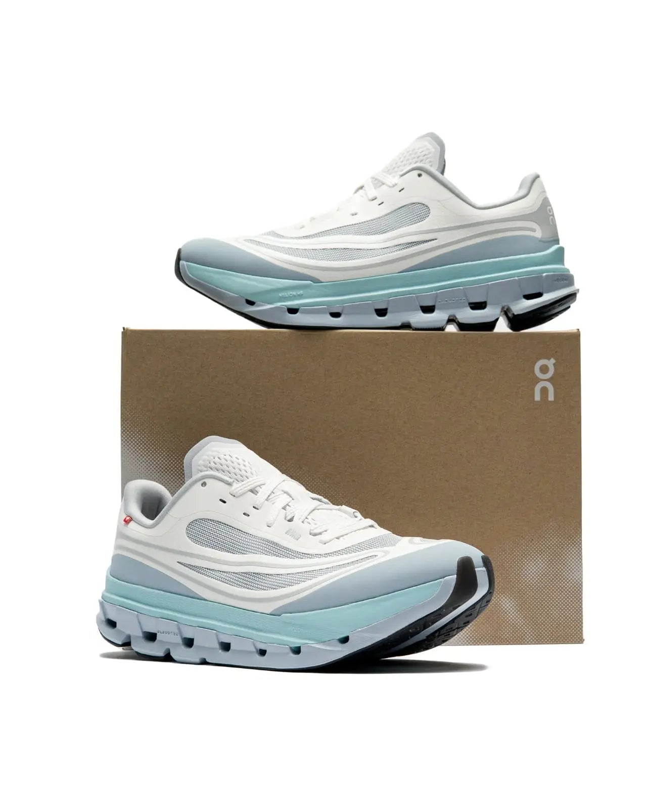 On Cloudflow 5 AD HAUL WHITE