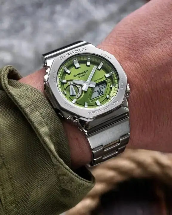 Casi o G shock GM-2110D Main image