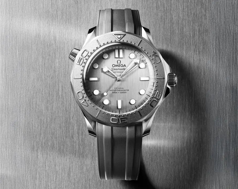 Omeg_a Seamaster Diver 300M Beast Grey Main image
