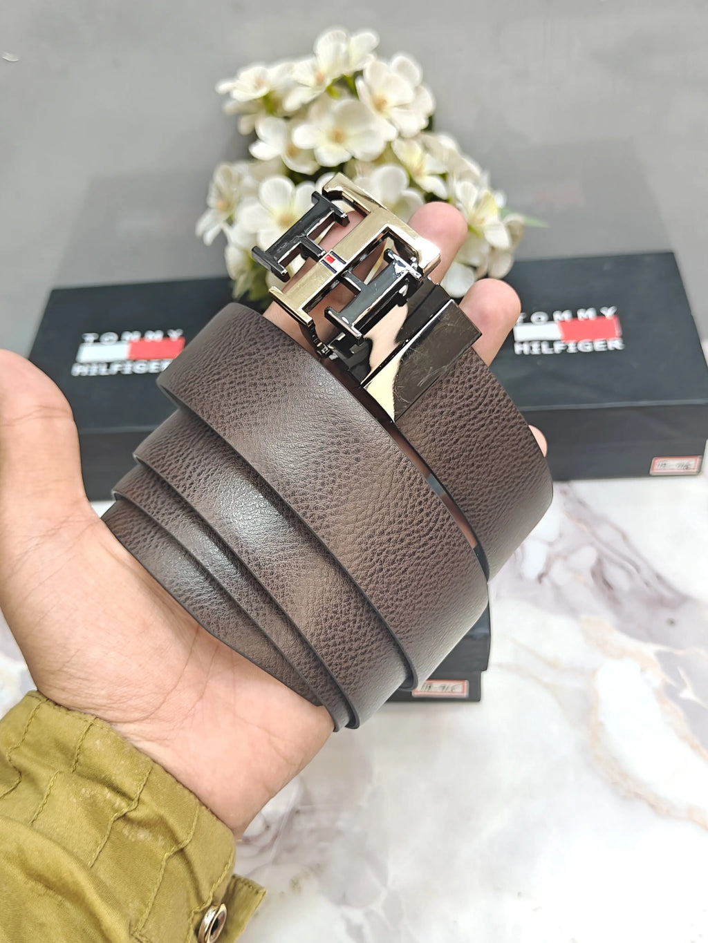 +O_MMy H!LFIGEr PREMIUM QUALITY IMPORTED REVERSIBLE BELT GOLD BLACK BUCKLE WITH OG BO...X TH-907