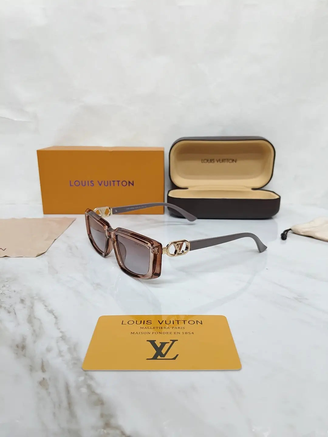 Louis Vuitton 80097