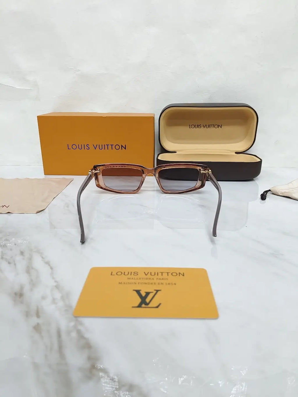 Louis Vuitton 80097