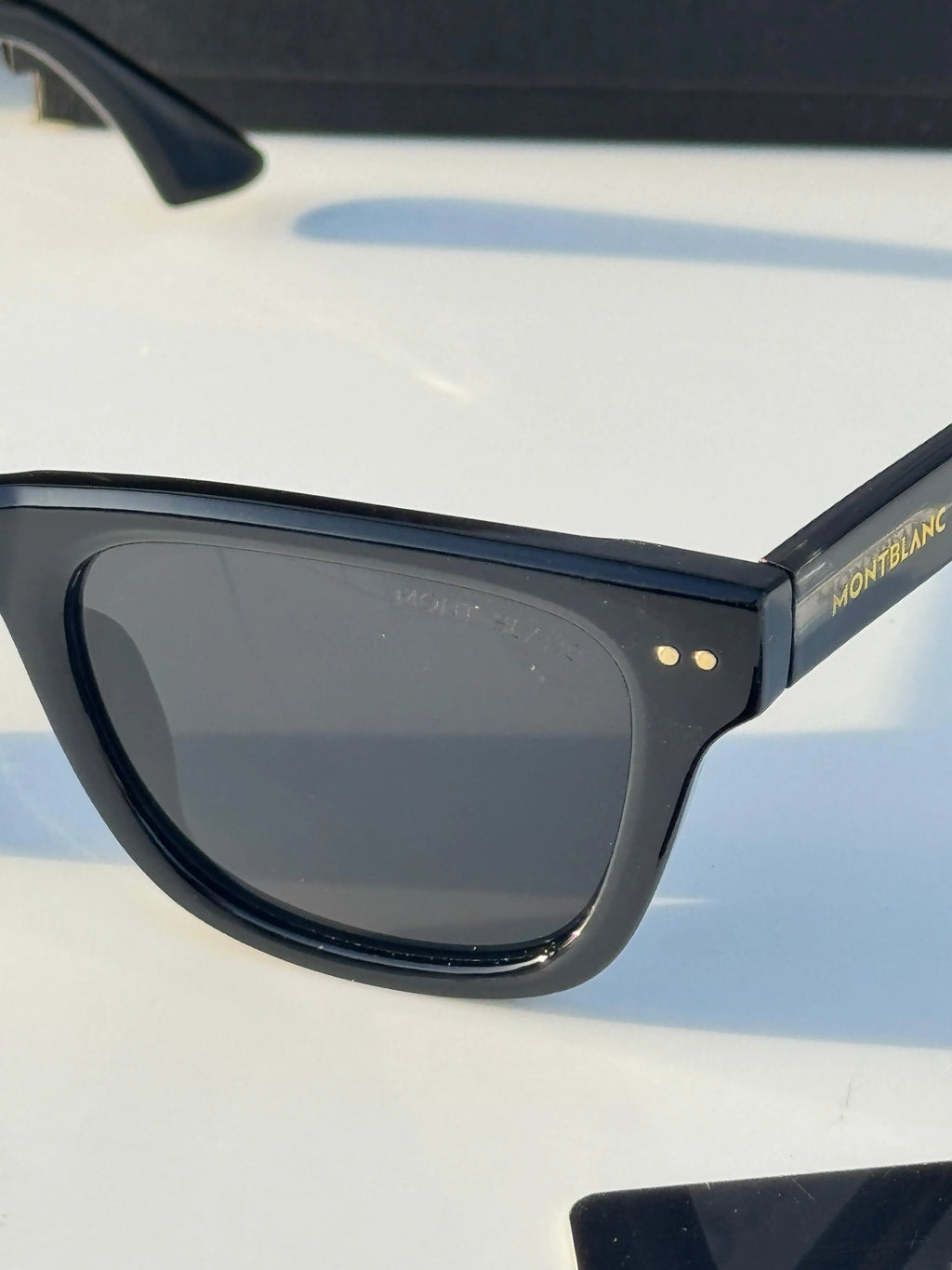Mont_blanc_254_glossy_black