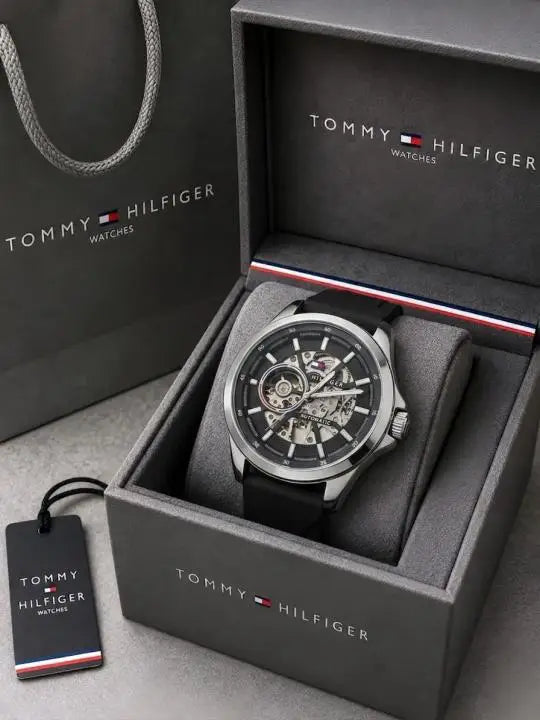 TOMMY HILFIGER AUTOMATIC SILVER BLACK SILICON