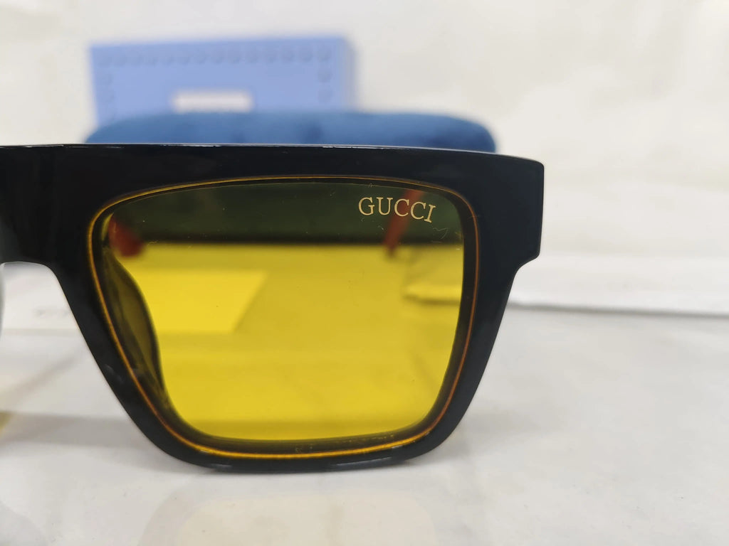 Gucci logo stick 1868 yellow